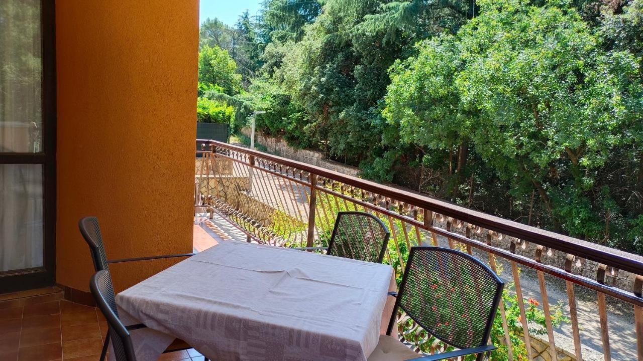 Apartment Oriana Ровинь Экстерьер фото
