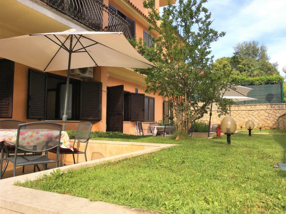 Apartment Oriana Ровинь Экстерьер фото